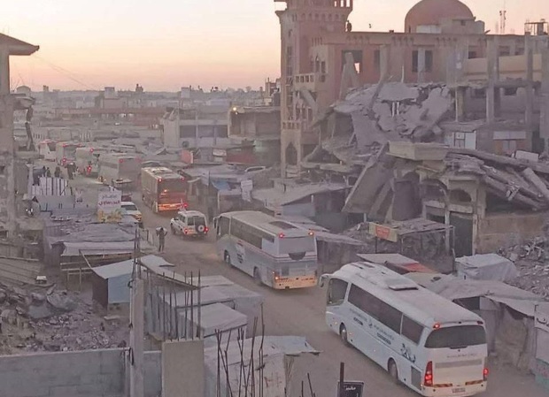 تبادل اسرا میان حماس و رژیم صهیونیستی آغاز شد + عکس و فیلم