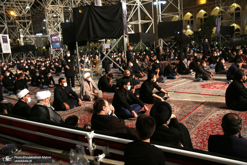 عزاداری شب هشتم محرم در حرم مطهر امام خمینی(س)