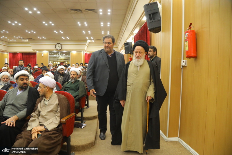 مراسم رونمایی از نرم افزار مجموعه آثار آیت الله العظمی صافی گلپایگانی (ره)