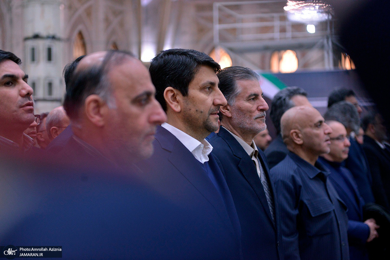 تجدید میثاق وزیر ارتباطات و فناوری اطلاعات و جمعی از معاونین با آرمان های حضرت امام خمینی (س)