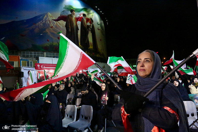 اجتماع مردمی در میدان ولیعصر (عج)