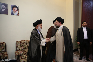 حاشیه های تجدید میثاق اعضای مجلس خبرگان رهبری با آرمان های امام خمینی (س)