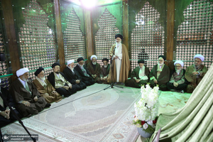 تجدید میثاق رئیس و اعضای مجلس خبرگان رهبری با آرمان های امام خمینی (س)