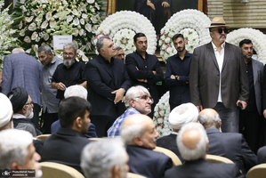مراسم ختم احمد ناطق نوری