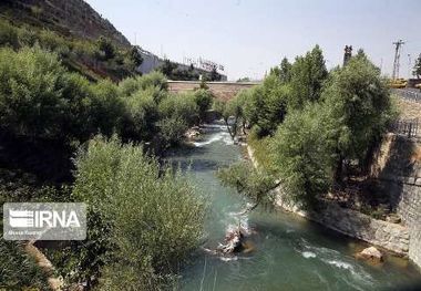 برداشت پنج میلیون متر مکعب آب از رودخانه قمرود در الیگودرز