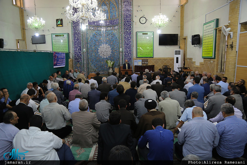 مراسم ختم مادر حجت الاسلام و المسلمین محتشمی پور در مسجد خاتم انبیاء (ص)