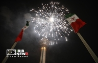 مراسم نورافشانی در برج میلاد تهران به مناسبت ۴۷ سالگی پیروزی انقلاب اسلامی (13)