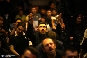 احیای شب نوزدهم ماه مبارک رمضان در مسجد جامع جماران