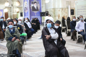 مراسم بزرگداشت حجت الاسلام و المسلمین محتشمی پور(ره) در حرم مطهر امام خمینی