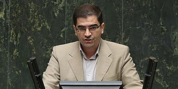 قاضی‌زاده هاشمی: کمیته المپیک به ماجرای فدراسیون فوتبال ورود کند
