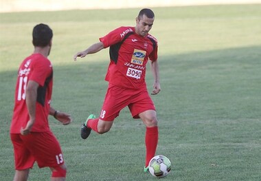 ربیع‌خواه: ماندن در پرسپولیس از رفتن به قطر بهتر است
