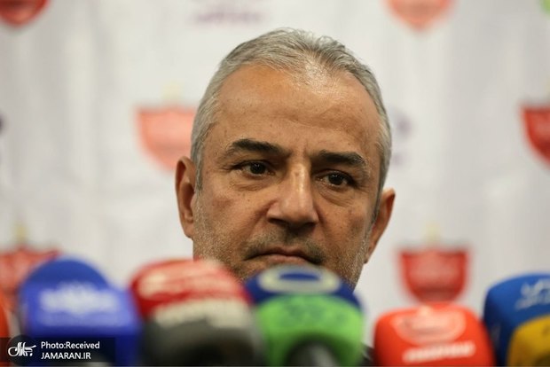 کارتال: آرزوی قهرمانی لیگ و حذفی را دارم/  چرا پرسپولیس نباید امکانات فولاد را داشته باشد؟