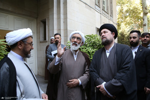 آیین رونمایی  از فصلنامه گواه در مرکز اسناد انقلاب اسلامی