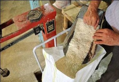 دست بازار به سمت خرید برنج دراز نشد