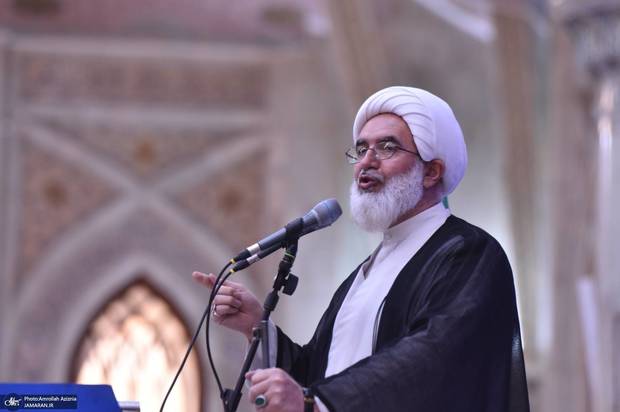 علی اکبری، امام جمعه تهران: غرب با سرعت در حال تبدیل شدن به یک جامعه بی‌خانواده است/ جامعه بی‌خانواده، انسان بی‌خانواده تربیت می‌کند/ در چنین شرایطی، سلطه بر جامعه و در اختیار گرفتن منابع و ذخایر آن برای سلطه‌گران آسان‌تر خواهد بود