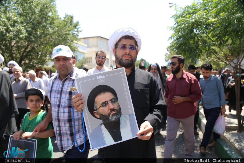 مراسم تشییع پیکر مطهر شهید حمله تروریستی اخیر حجت الاسلام تقوی در قم