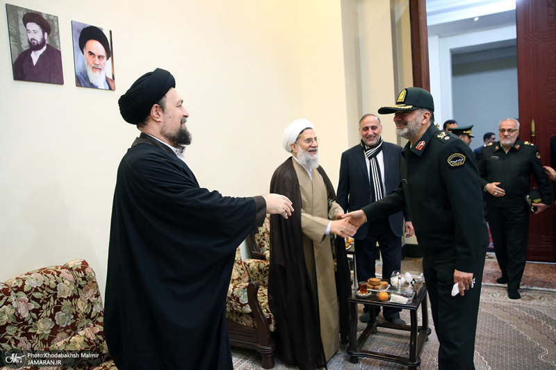 حاشیه های تجدیدمیثاق فرماندهان و کارکنان نیروهای مسلح با آرمان‌های امام خمینی (س)