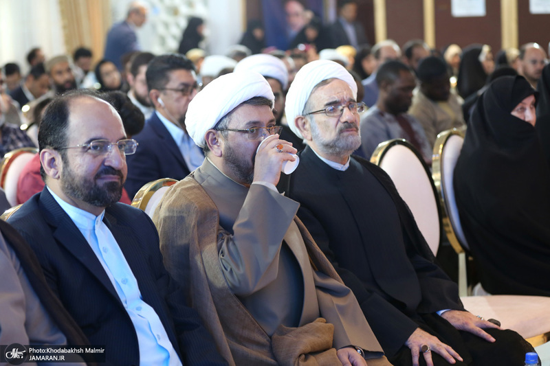 نشست «گفتمان توحیدی اخلاقی‌ امام‌ خمینی(س) در دنیای معاصر؛ دستاوردها و آینده فرارو»