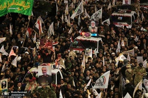 تشییع باشکوه شهیدان سردار قاسم سلیمانی و ابومهدی المهندس در کربلا و نجف