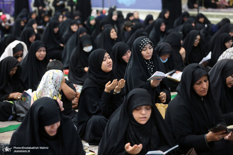 مراسم شب نوزدهم ماه مبارک رمضان در حرم امام خمینی (س) 2