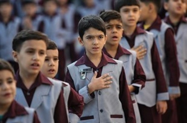 لباس فرم مدارس از بازار کرمان تامین می شود