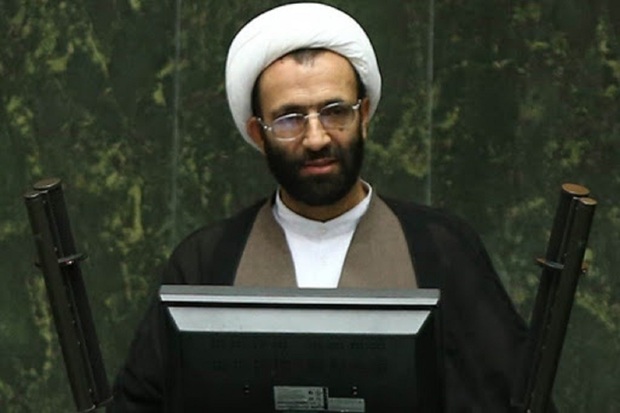 ادعای یک نماینده علیه برخی مسئولان ارشد دولت روحانی: به بهانه آلودگی هوای تهران، دوسه ماه در ژنو و وین می‌ماندند!