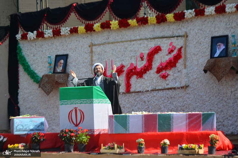 مراسم تشییع و تدفین 2 شهید گمنام در دانشگاه آزاد تهران جنوب