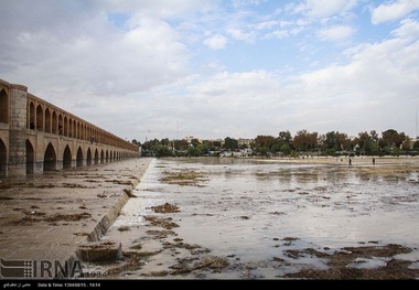 طرح بازچرخانی آب در زاینده رود کارشناسی شده است