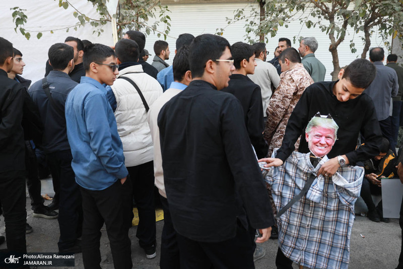 راهپیمایی باشکوه 13 آبان در تهران - 4