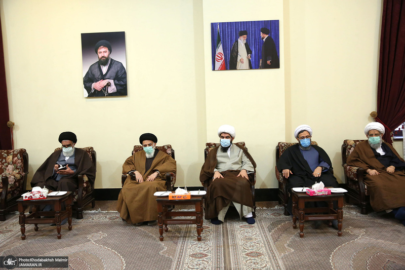 حاشیه تجدید میثاق هیأت رئیسه و اعضای مجلس خبرگان رهبری با آرمان های امام خمینی(س)