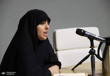 مهدیه شادمانی: در شرایطی که تمامیت ارضی و امنیت ملی ما درگیر نبردی وجودی است برخی از سیاسیون مشغول سیاه‌نمایی هدفمند هستند/ کشور بیش از هر زمان به عقلانیت انقلابی نیاز دارد و ای کاش تریبون‌ها به نخبگانی می‌رسید که منافع ملی را به بازی‌های جناحی نفروشند!