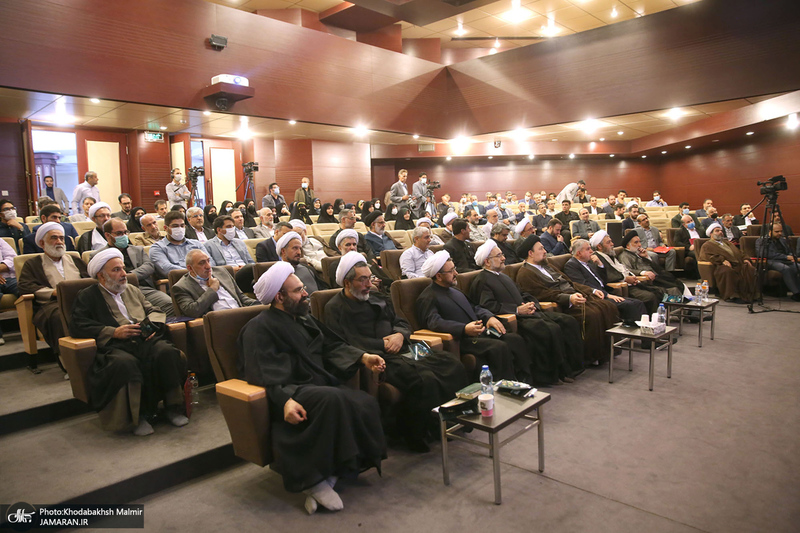 دیدار رئیس و کارکنان موسسه‎ تنظیم و نشر آثار امام خمینی با سید حسن خمینی