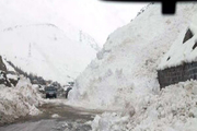 بارش برف راه ارتباطی 372 روستای الیگودرز را بست