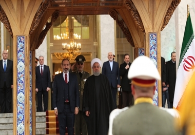 استقبال رسمی روحانی از نخست وزیر ارمنستان