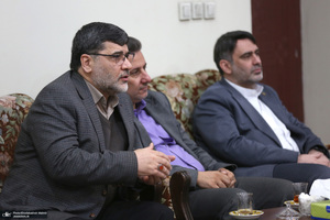 دیدار رئیس دانشگاه آزاد اسلامی و جمعی از معاونین با سید حسن خمینی