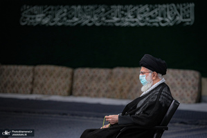 اولین شب مراسم عزاداری حضرت اباعبدالله الحسین (ع) در حسینیه امام خمینی