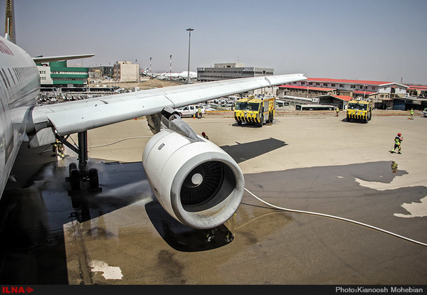 فرود اضطراری هواپیمای دبی به نروژ در شیراز