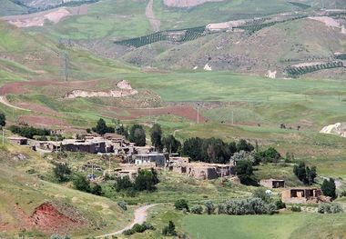 روستای خناوند در بخش کندوان میانه جابجا می‌شود