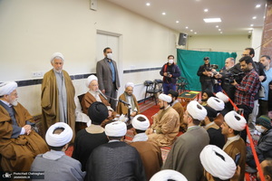 عمامه گذاری طلاب در روز عید مبعث توسط مراجع عظام تقلید‎‎