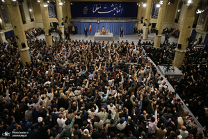 دیدار هزاران نفر از معلمان و فرهنگیان سراسر کشور با رهبر معظم انقلاب