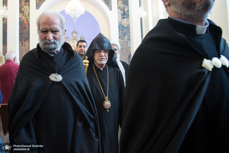 مراسم بزرگداشت امام خمینی(س) در کلیسای «سرکیس مقدس»