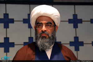 همایش وحدت حوزه و دانشگاه با موضوع تبیین دیدگاه امام خمینی(س)