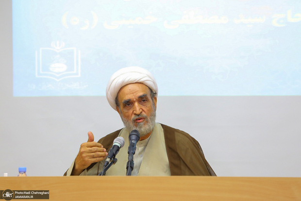 سخنان حجت الاسلام و المسلمین خسروی در مراسم بزرگداشت چهل و پنجمین سالگرد شهادت آیت الله سید مصطفی خمینی (ره