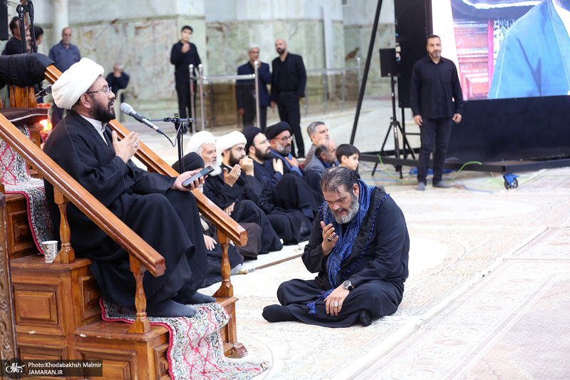 مراسم عزادارای شب عاشورا در حرم مطهر امام خمینی