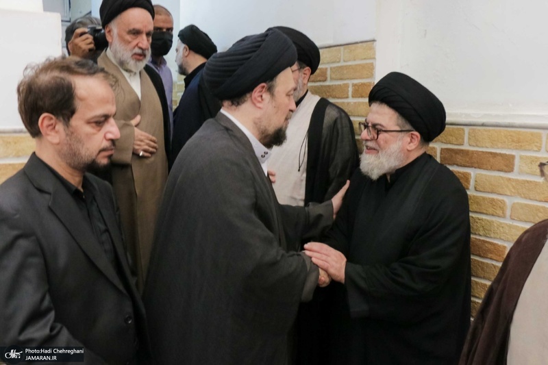 حضور آیت الله سید حسن خمینی در مراسم وداع با آیت الله العظمی شبری زنجانی (ره)
