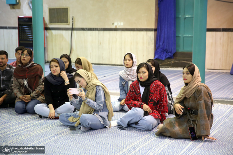 بازدید جمعی از دانشجویان عراقی و افغانستانی دانشگاه تهران جنوب از جماران