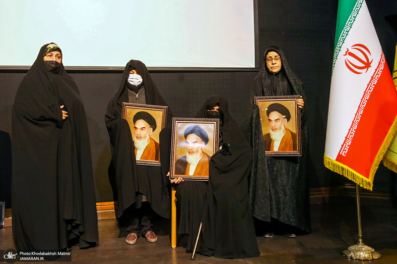 آئین افتتاح هفته فرهنگی «بر آستان آفتاب» در بیت تاریخی امام