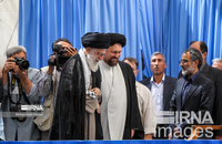 حضور رهبر انقلاب در سی و چهار مراسم سالگرد رحلت امام خمینی (س) (139)