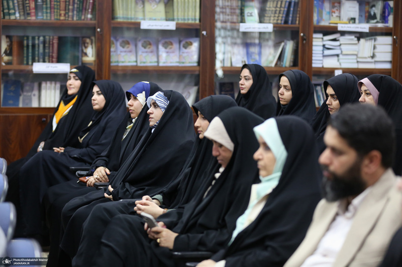 دیدار نوروزی رئیس موسسه تنظیم و نشر آثار امام خمینی (س) با کارکنان این موسسه