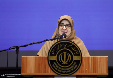 سخنگوی دولت: فضای امروز رسانه‌ها یک جنگ تمام‌عیار است/ نباید اجازه دهیم که سوالی در ذهن مردم بی‌پاسخ بماند/ حواسمان باشد که اگر آسیبی به یک ارگان یا بخش وارد شود، به کل پیکره دولت وارد شده است‌